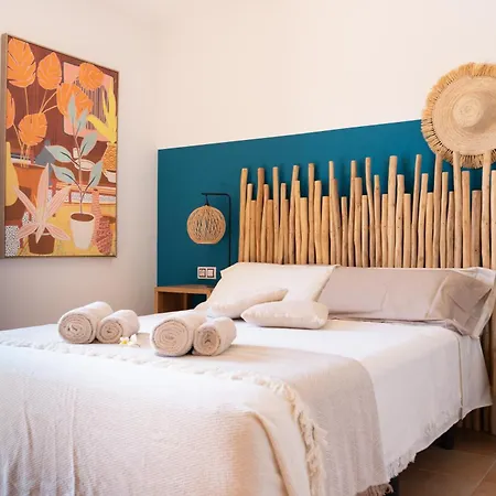 Alma Ventura House - Апартаменты