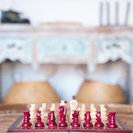 Апартаменты Alma Ventura House -