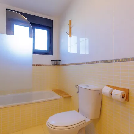 Alma Ventura House -