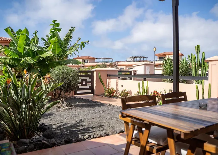 Alma Ventura House - Majanicho